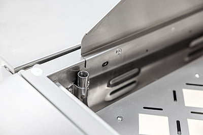 42 Inch 5 Burner Gas Grill With Rear Burner and Built-in Lighting System 42 Inch 5 Burner Gas Grill With Rear Burner and Built-in Lighting System