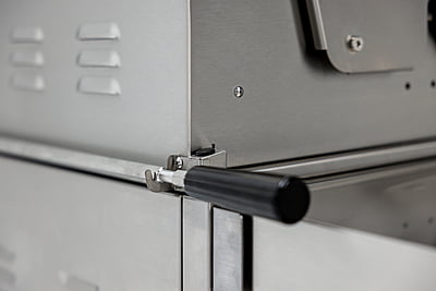 30 Inch 3 Burner Gas Grill With Rear Burner and Built-in Lighting System 30 Inch 3 Burner Gas Grill With Rear Burner and Built-in Lighting System